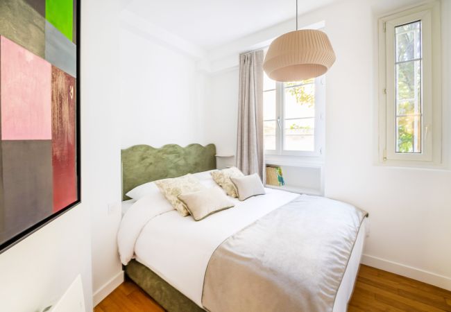Apartment in Paris - Grenelle Design Apartment in Paris - Grenelle Design