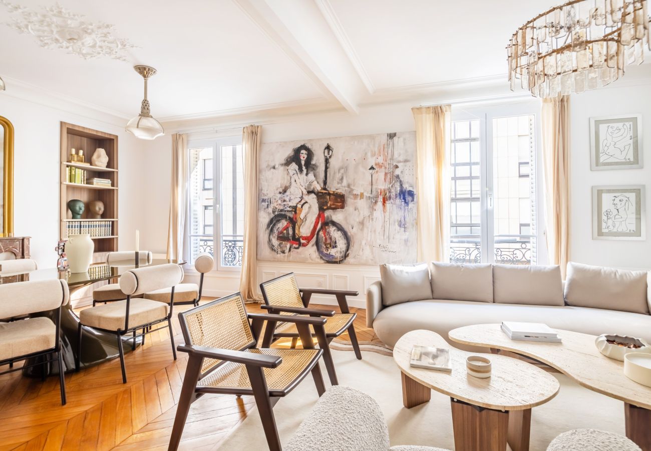 Apartment in Paris - Grenelle Design