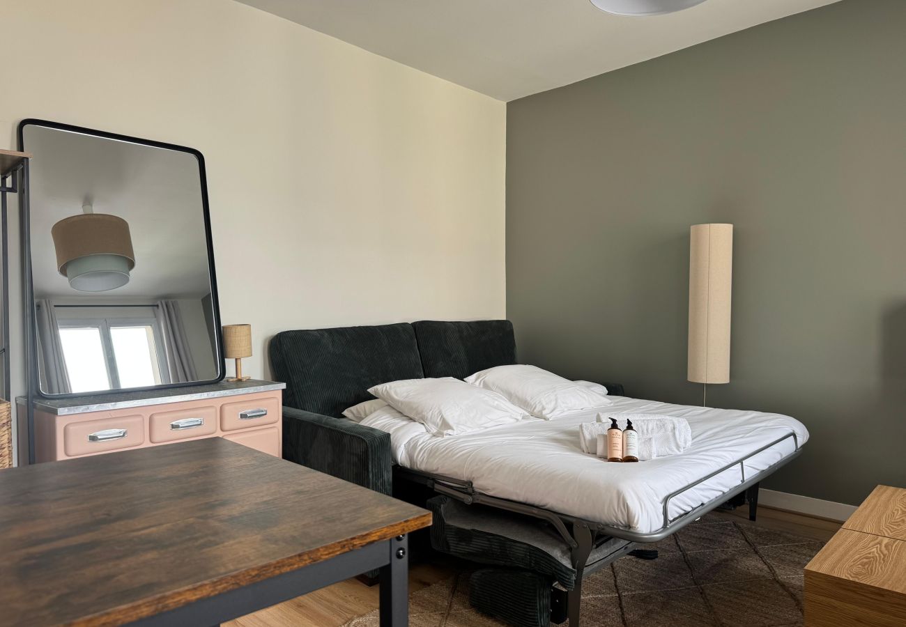 Apartment in Paris - Bonne Nouvelle Studio