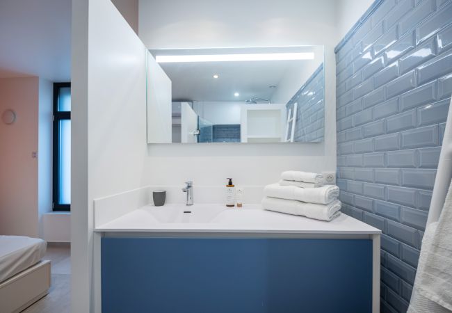 Apartment in Paris - Tour Eiffel Loft Apartment in Paris - Tour Eiffel Loft