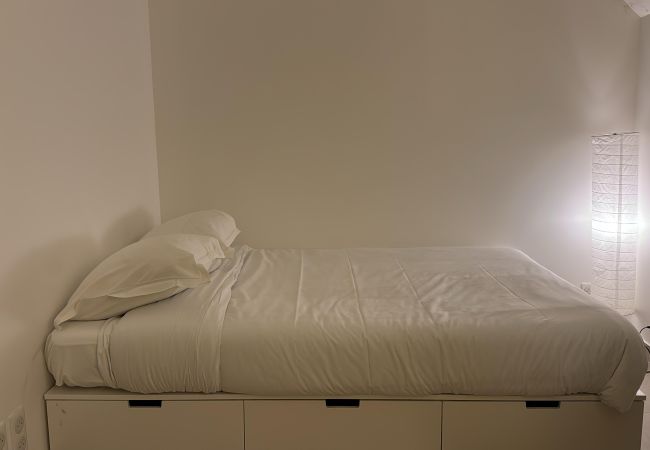 Apartment in Paris - Tour Eiffel Loft Apartment in Paris - Tour Eiffel Loft