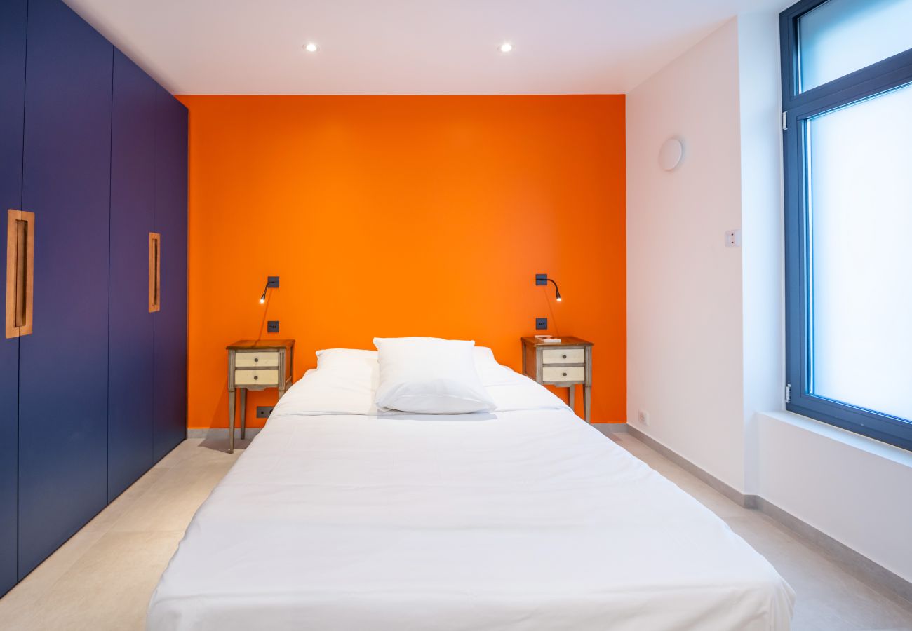 Apartment in Paris - Tour Eiffel Loft