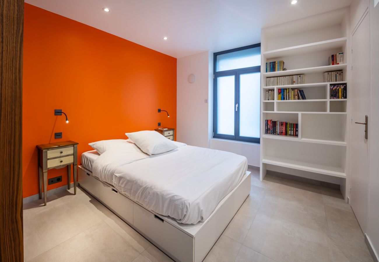 Apartment in Paris - Tour Eiffel Loft