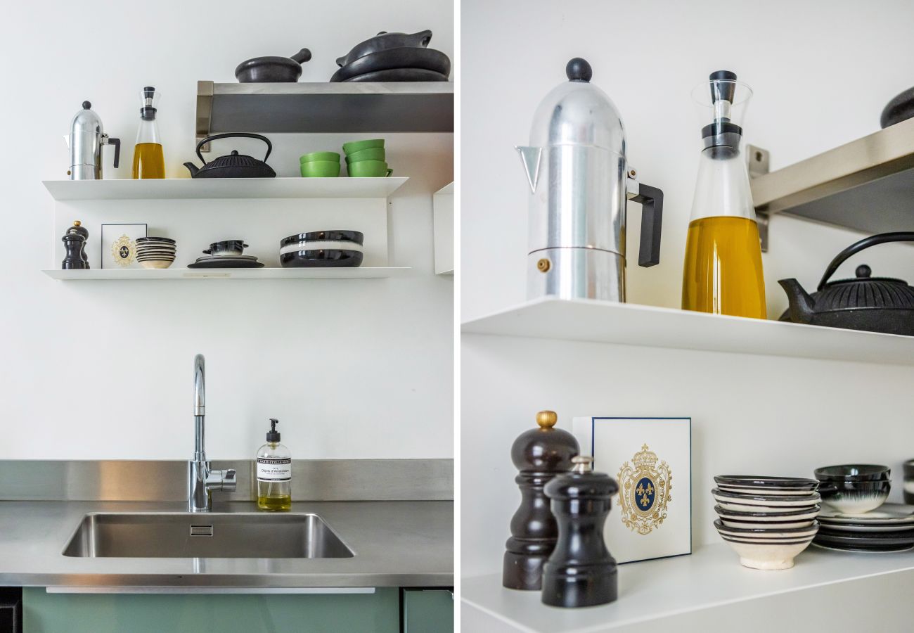 Apartment in Paris - Gare du Nord Design