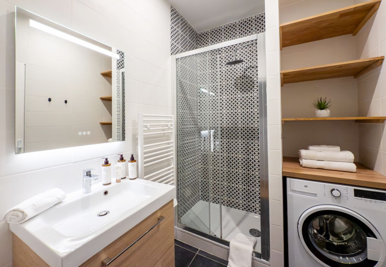 Apartment in Paris - Madeleine Studio