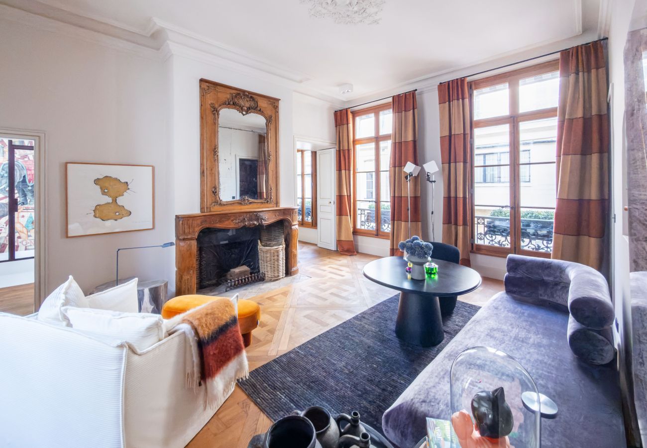 Apartment in Paris - Vendôme Design
