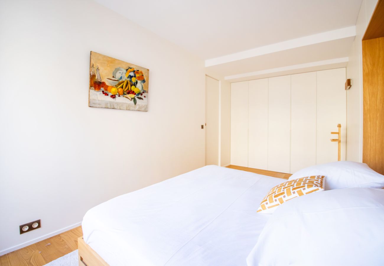 Apartment in Paris - Montparnasse Design