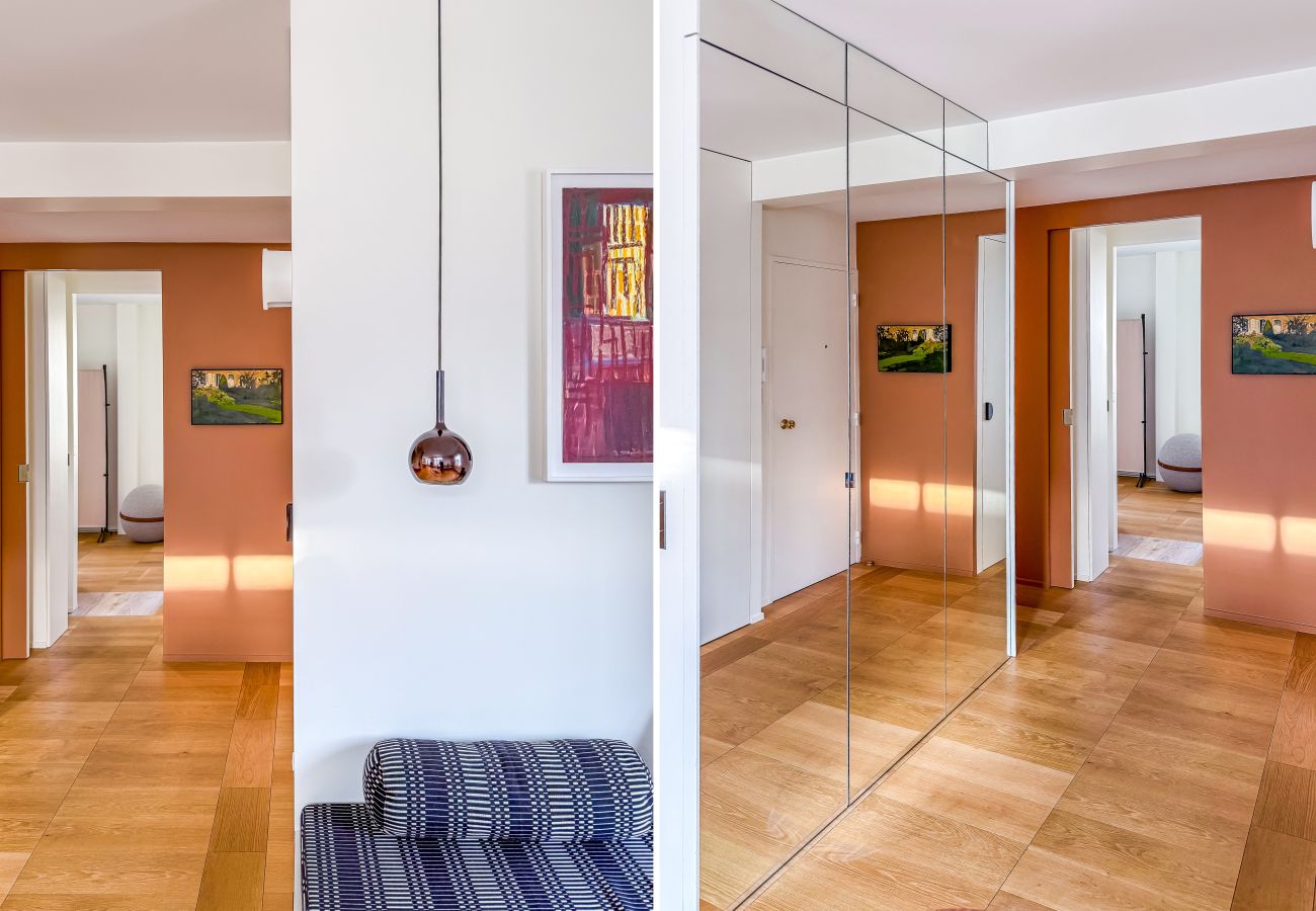 Apartment in Paris - Montparnasse Design