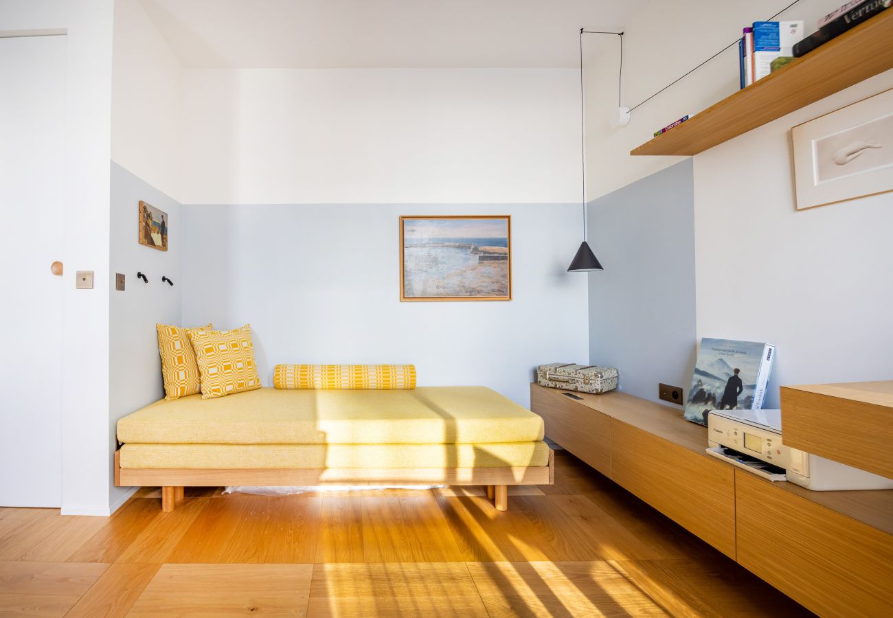 Apartment in Paris - Montparnasse Design