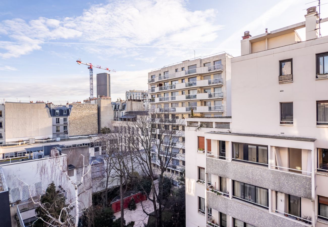 Apartment in Paris - Montparnasse Design