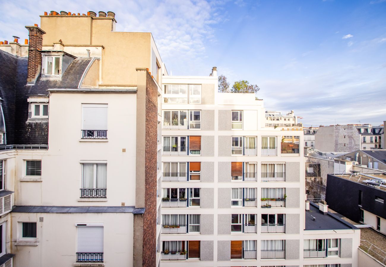 Apartment in Paris - Montparnasse Design